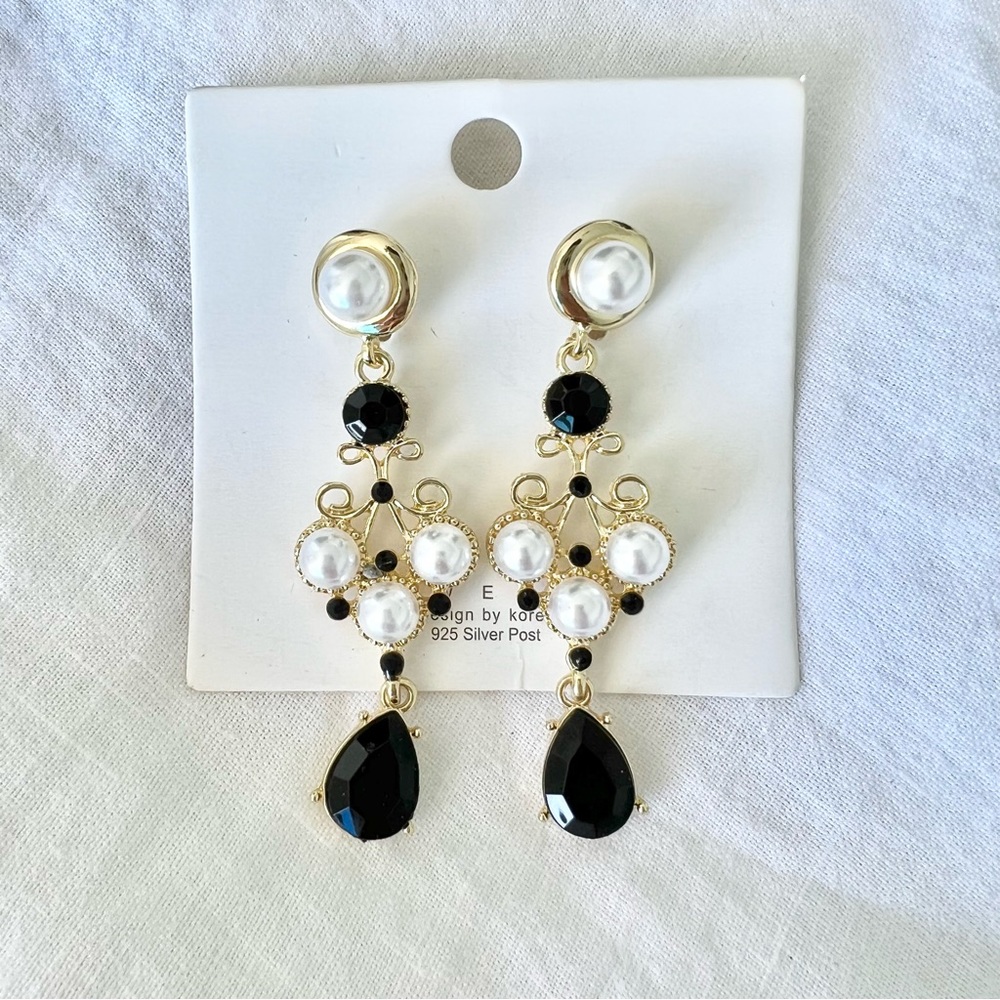 Vintage Black Pearl Teardrop Chandelier Long Dangle Earrings